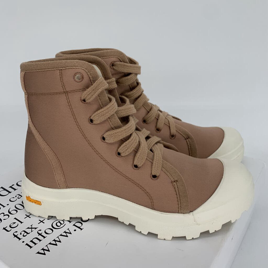 Pedro Garcia Hi-Top Sneakers
