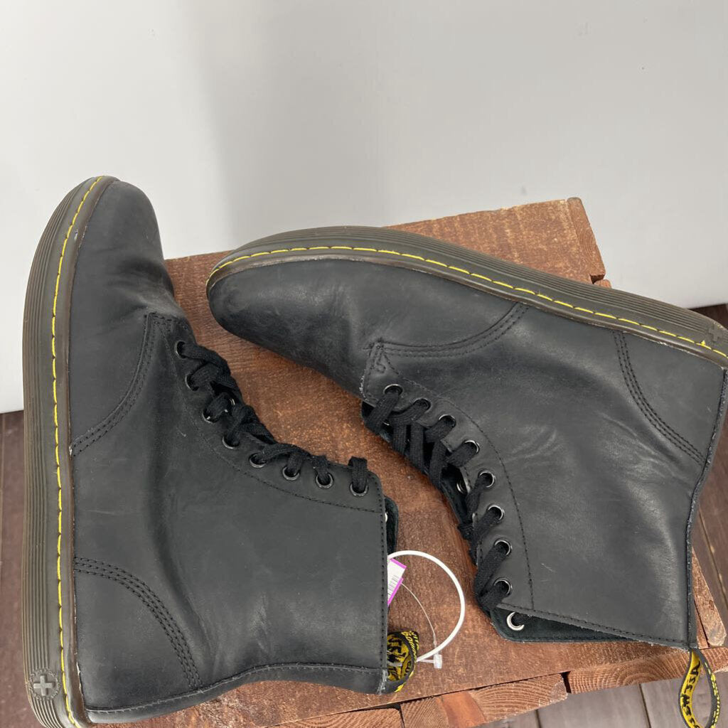 DR. Martens Boots