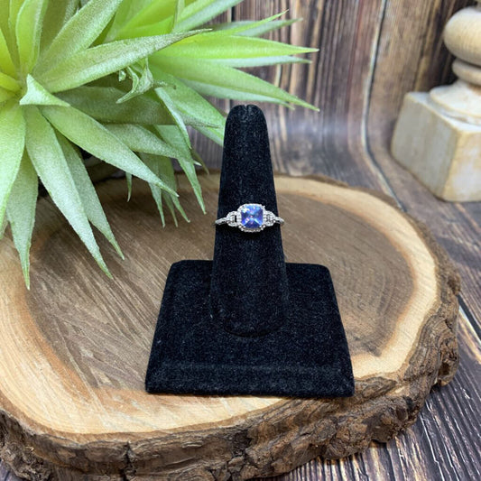 10k Gem and Diamonds Ring