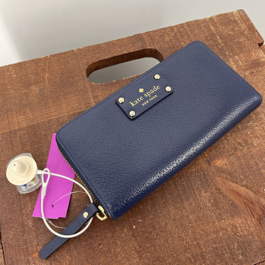 Kate Spade zip around WAllet