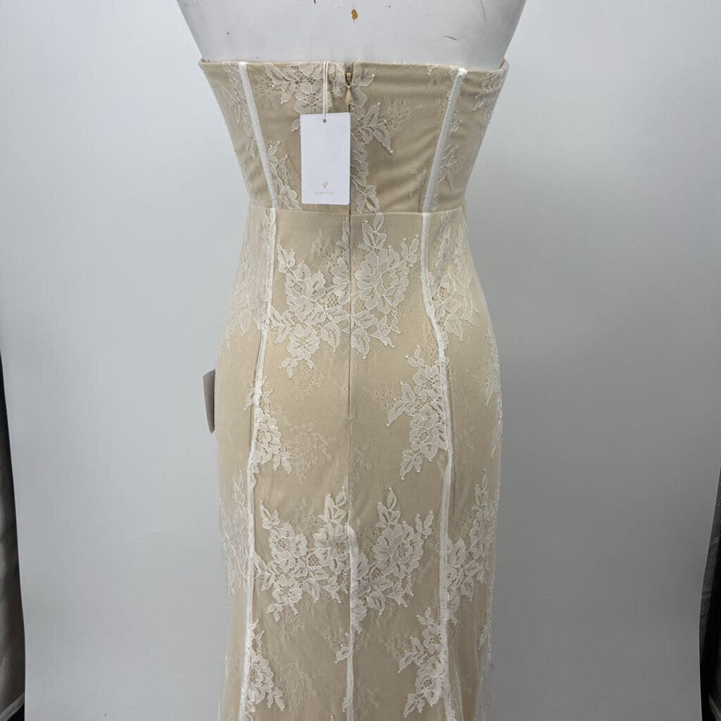 Lulu's strapless Dress