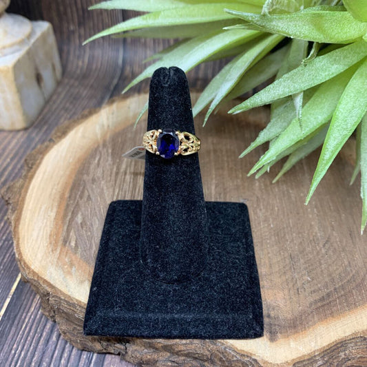 10k YG Gem Ring