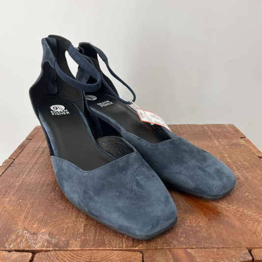 Eileen Fisher Suede Heel