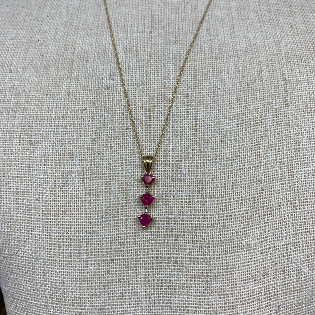 10k YG Heart Pendant Necklace