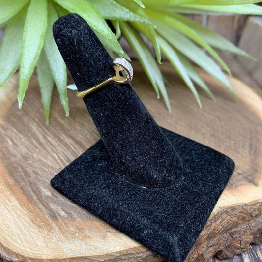 Rhnstn Ribbon Ring