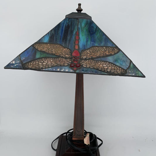 Stained Glass Dragonfly Lamp
