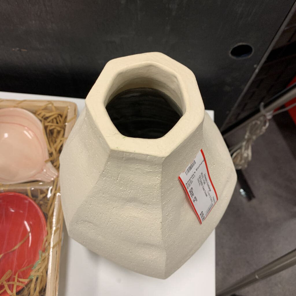 CB Facette Vase