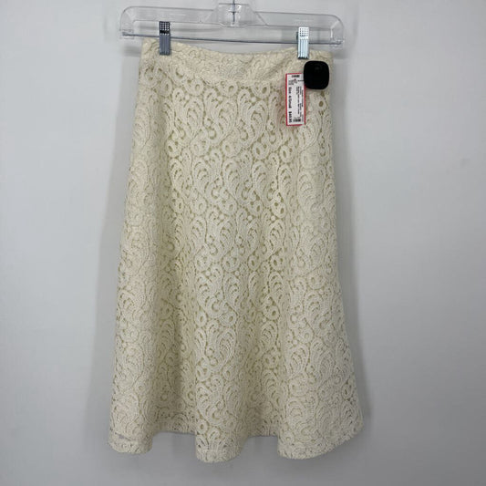 Massimo Dutti Lace Skirt