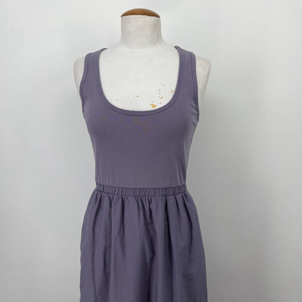 Evereve Sleeveless Maxi Dress