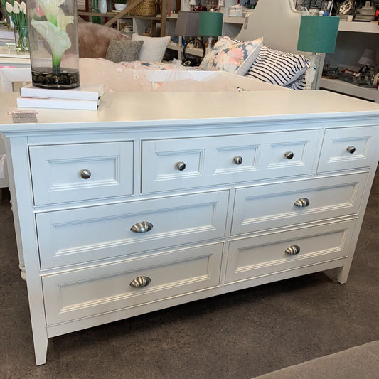 7 Drawer Dresser