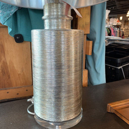 Ridged Base Lamp