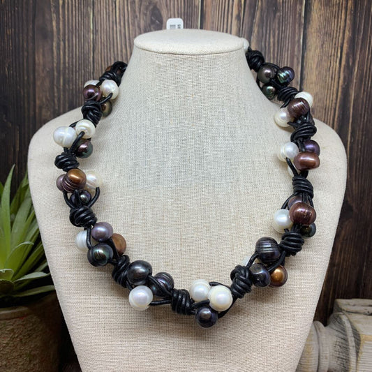 Knotted Leather and Pearls Necklace