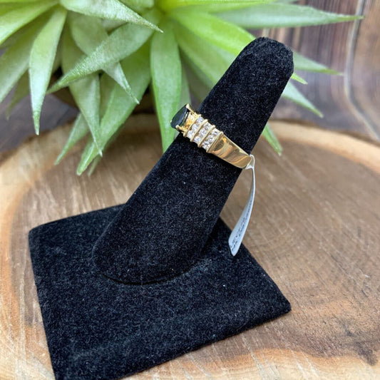 14k Gem and Diamonds Ring