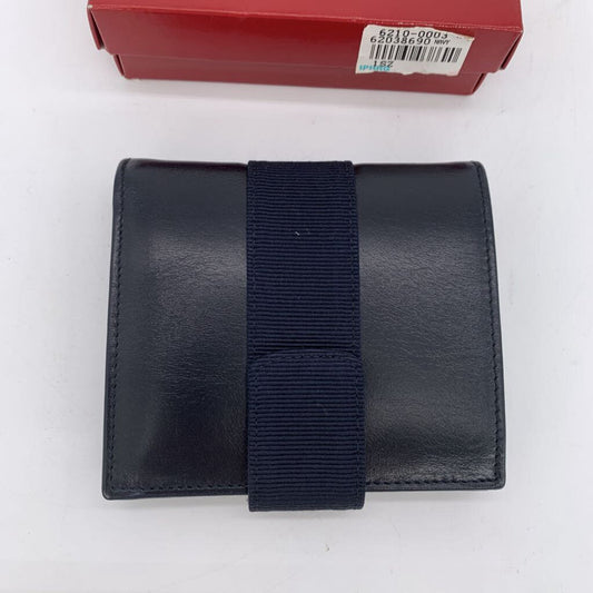 Ferragamo Wallet w Box