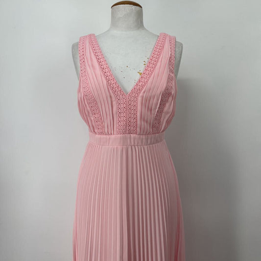 Lulu's Slvls Gown