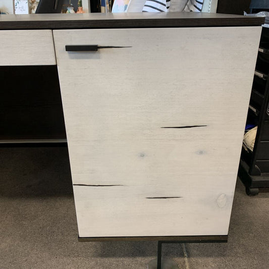 Four Hands Desk