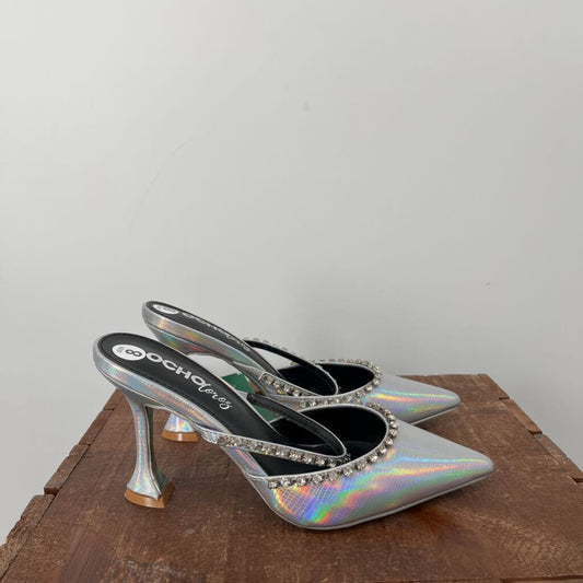 Ocho Toros Pumps