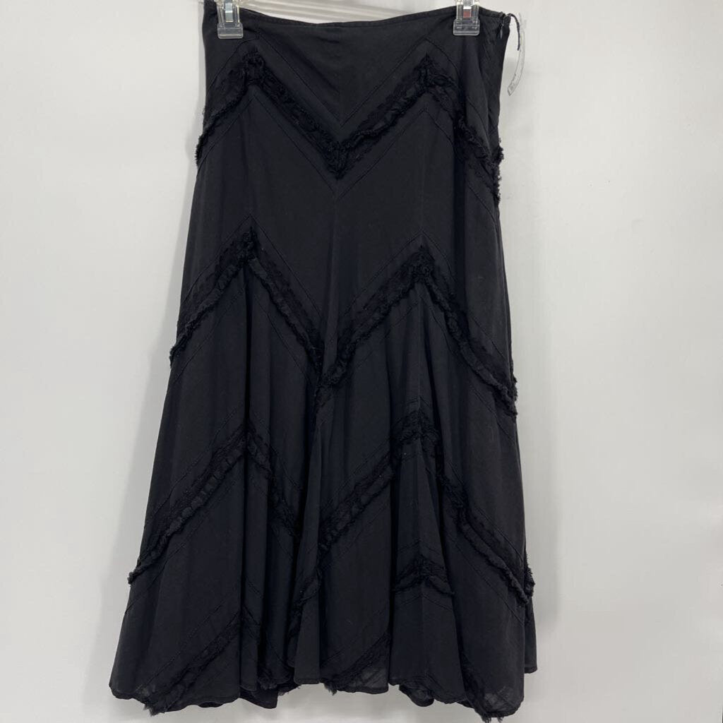 B. Moss Skirt