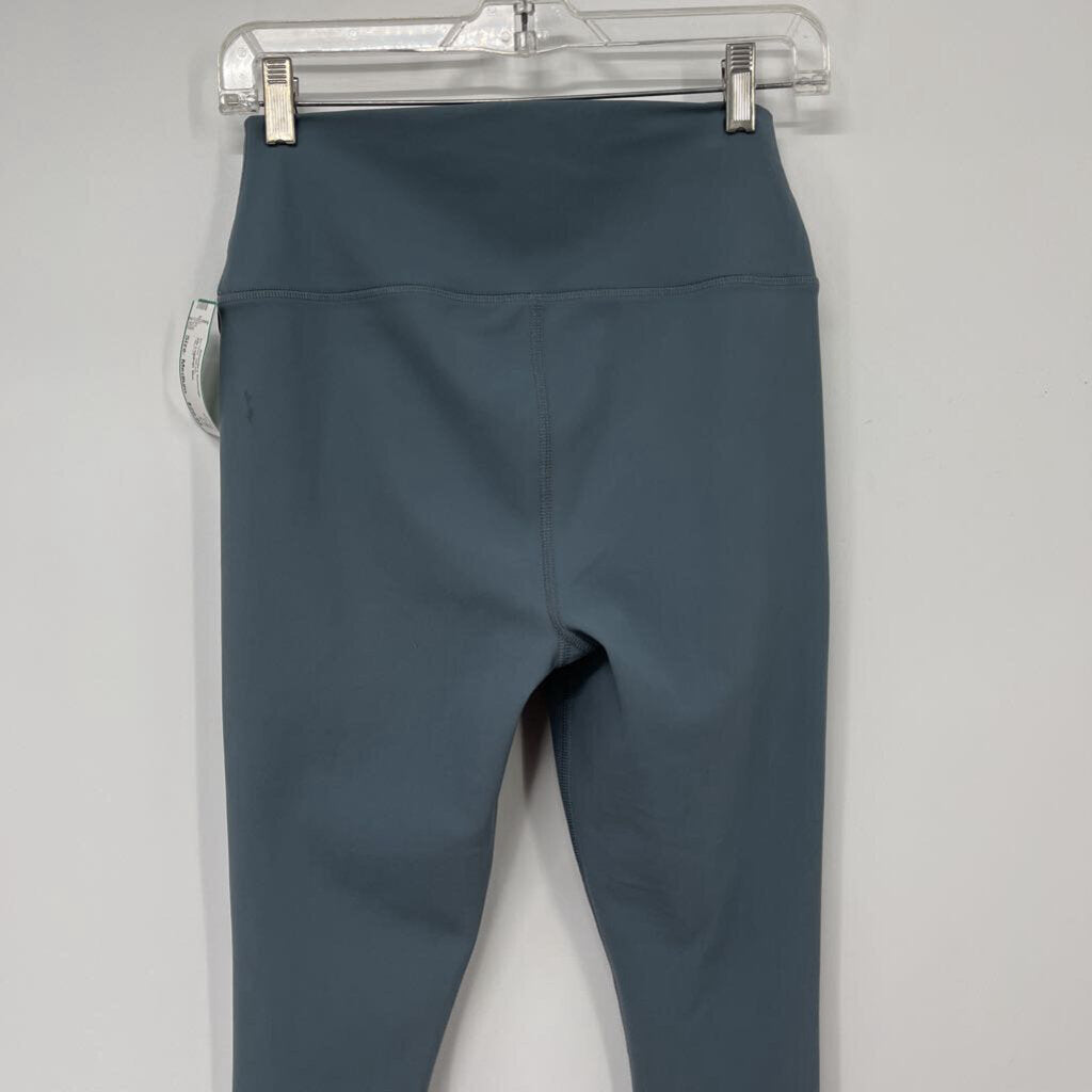 Alo Leggings