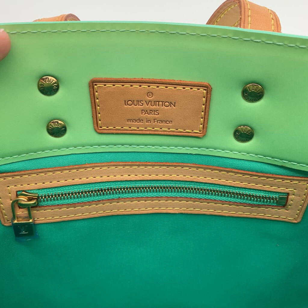 LV Reade PM Vernis