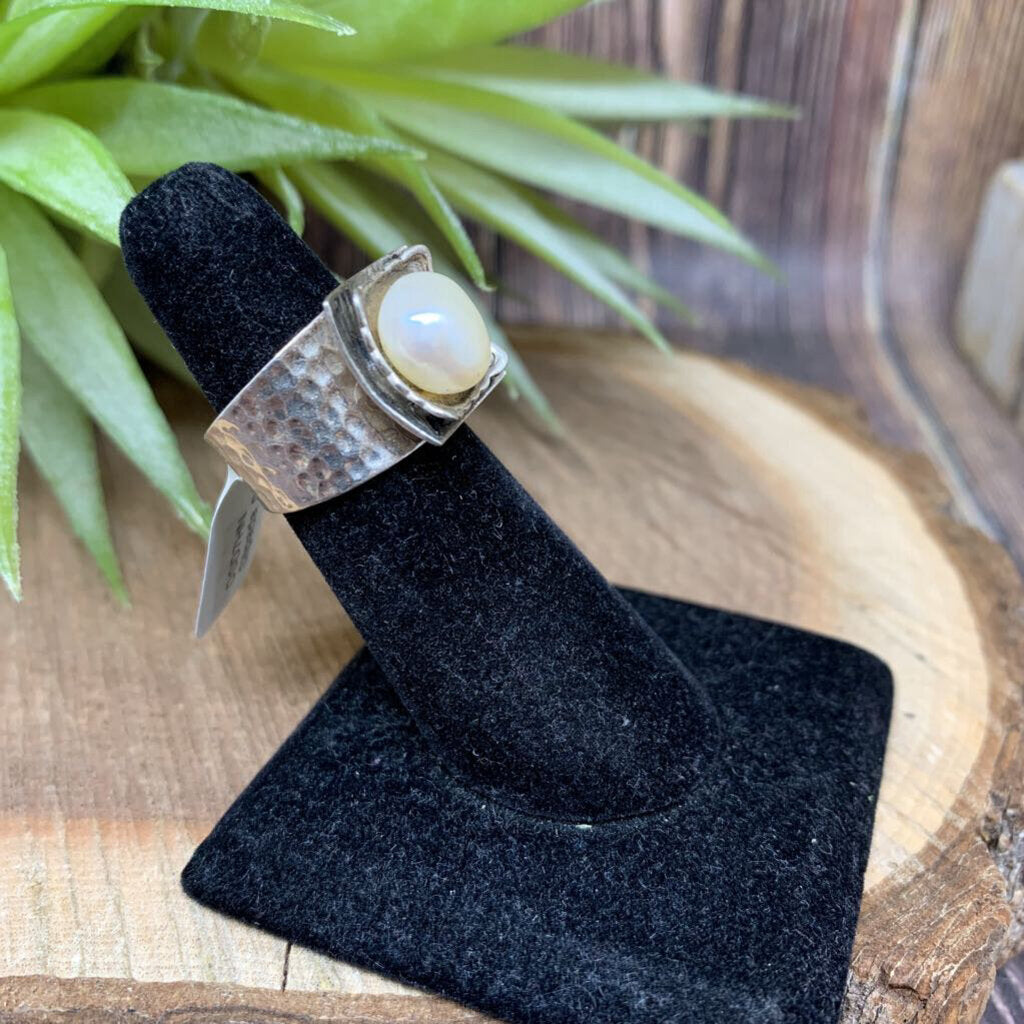 Silpada Sterling Pearl Ring