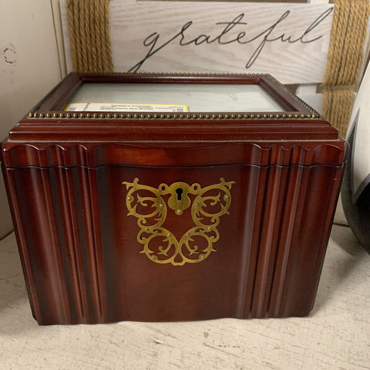 Ornate Photo Box