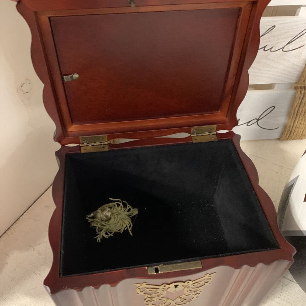 Ornate Photo Box