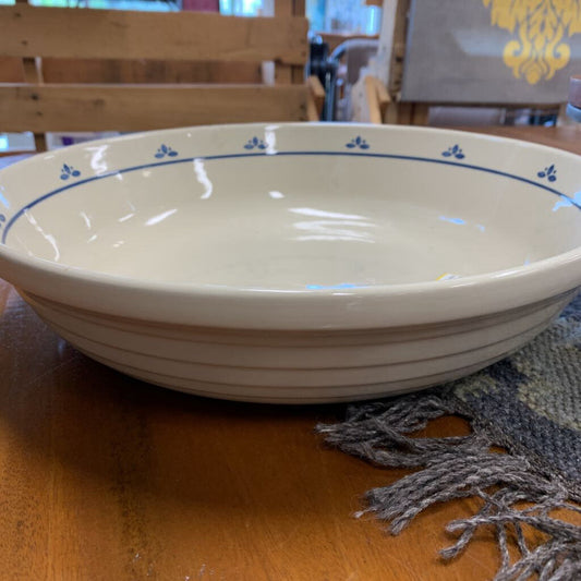 Roseville Pottery Serving Bowl