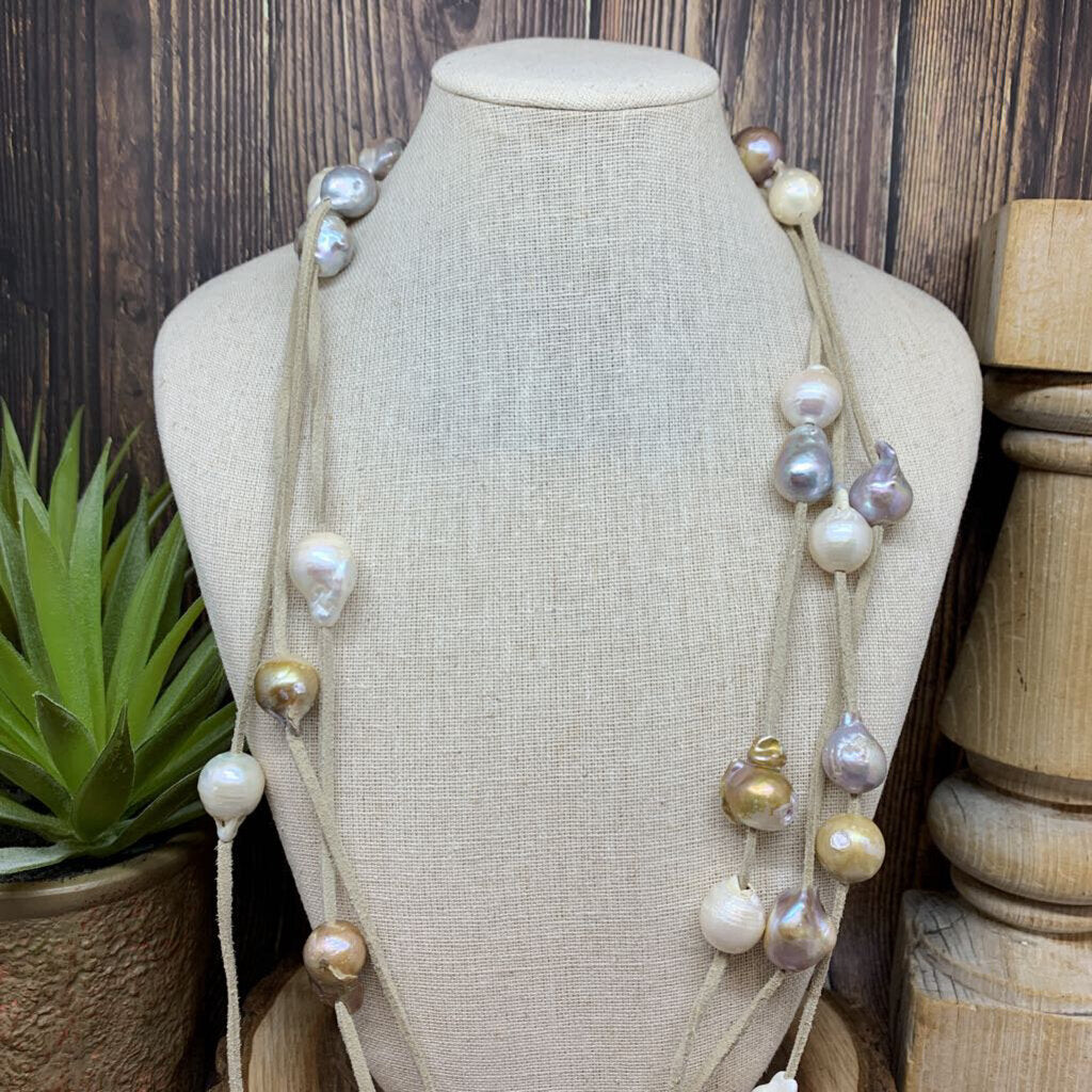 Baroque Pearl Necklace