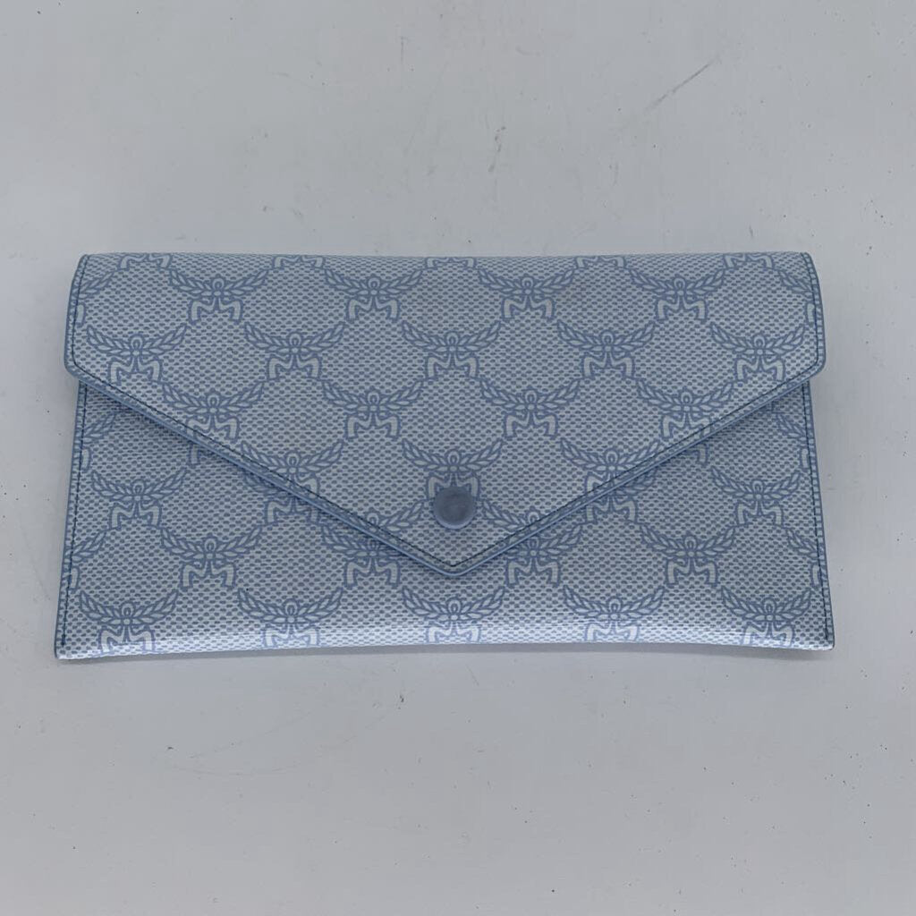 MCM Pebbled Wallet