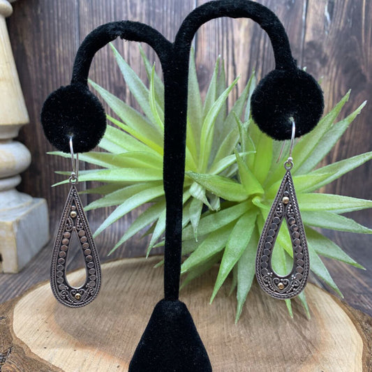 Artisans of Bali Ster/18kt Earrings
