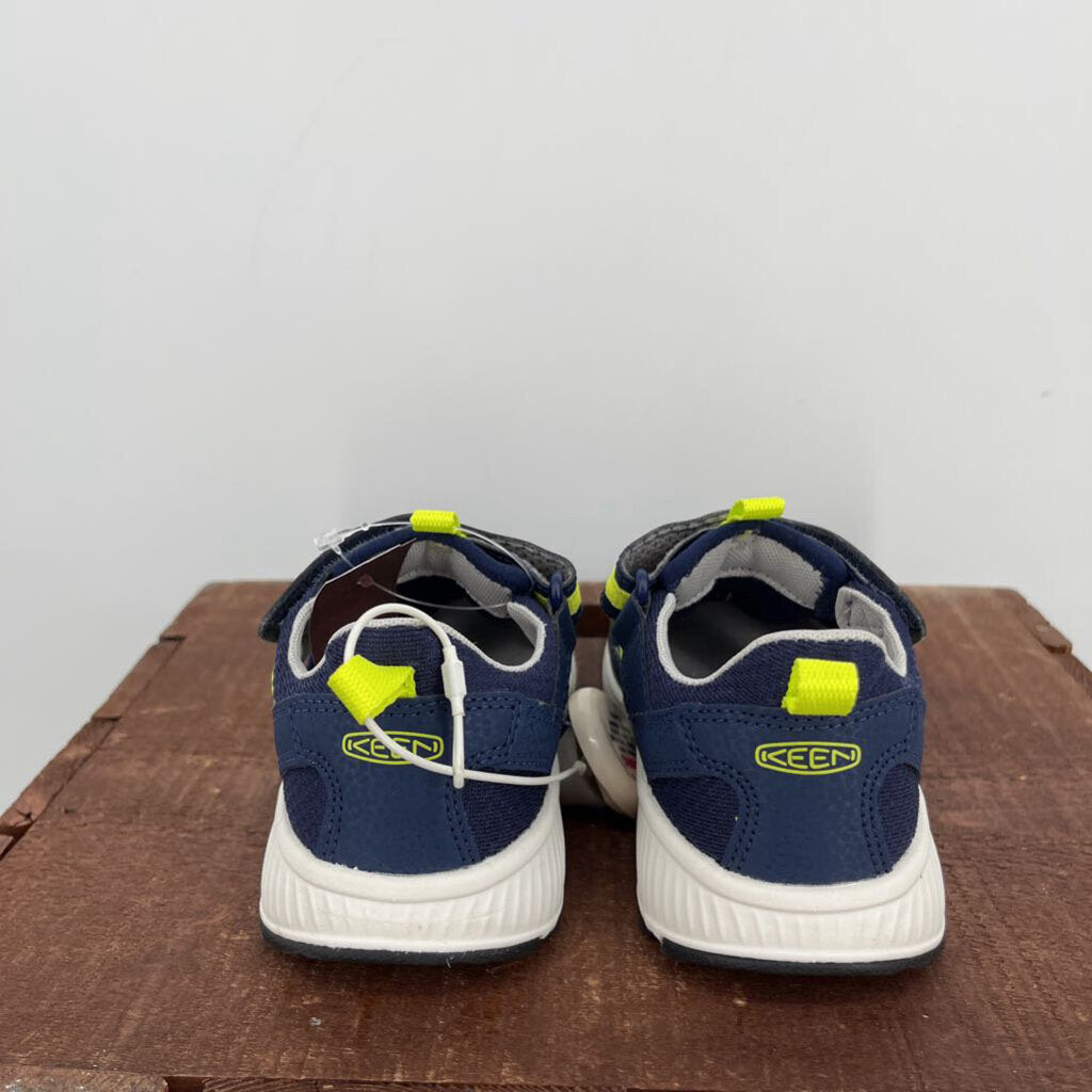 Keen SAndals