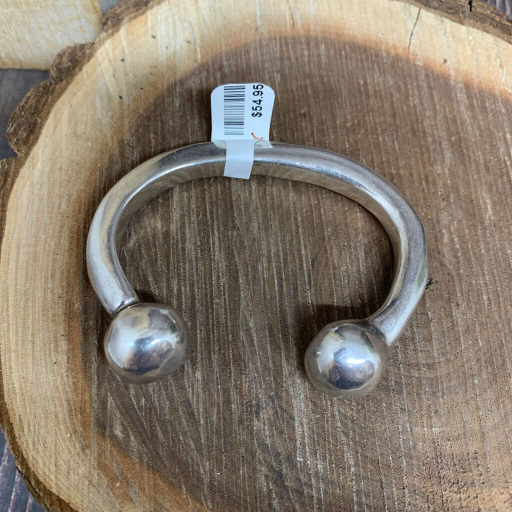 Uno De 50 Cuff