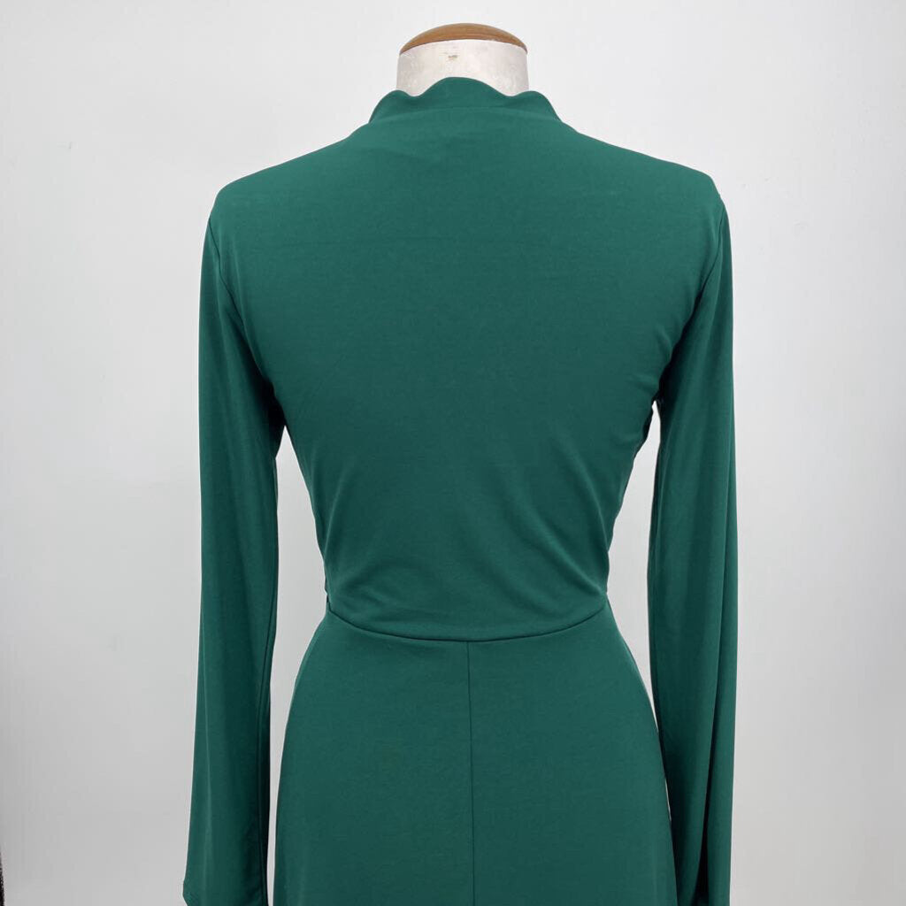 41 Hawthorn l/s wrap Dress