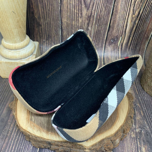 Burberry Sunglass Case
