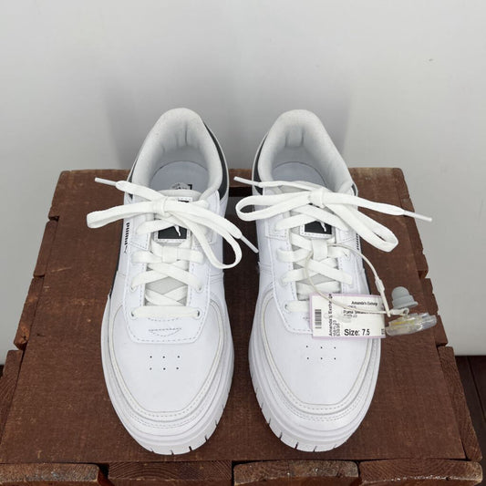Puma Sneakers