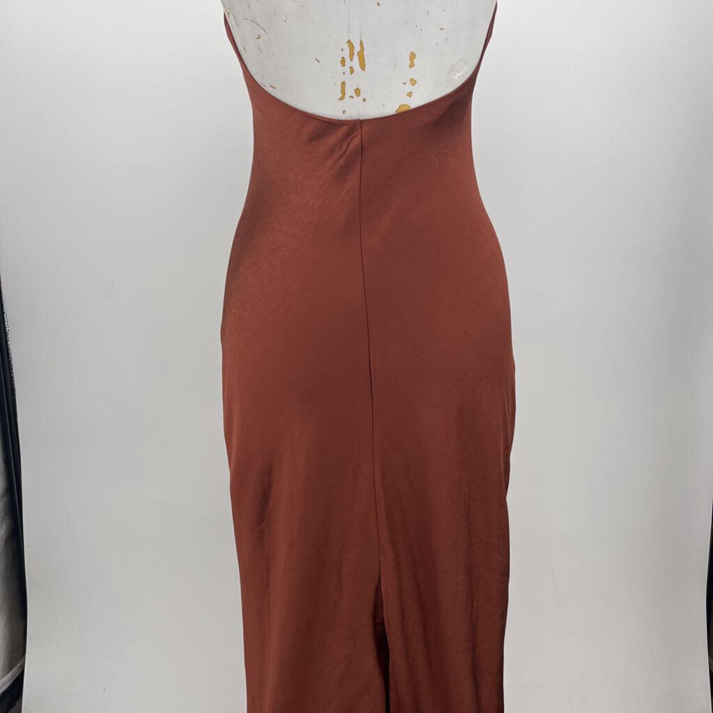 Lulu's Slvls Gown