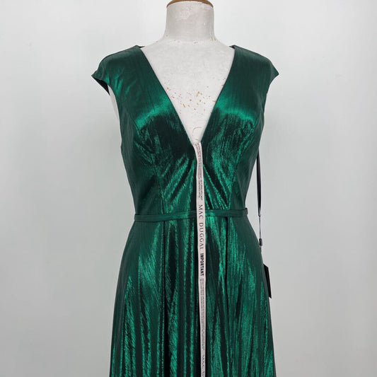 Ieenna Slvls Gown