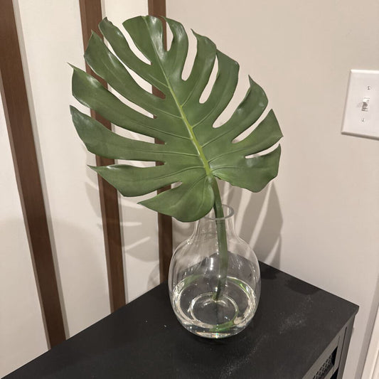 Palm Leaf in Glass Vase