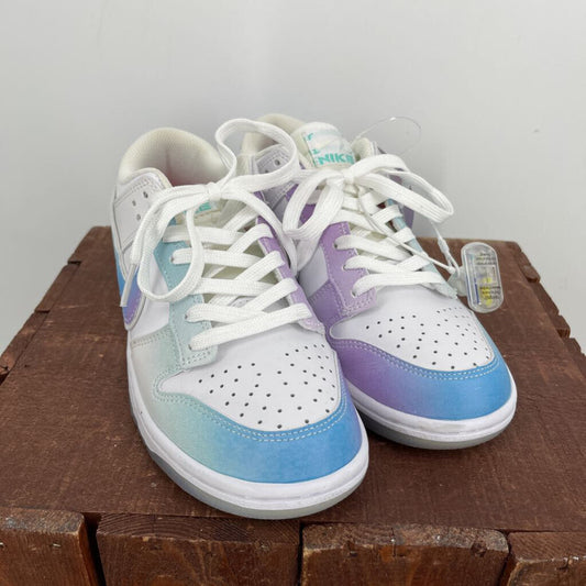Nike Low Dunk Sneakers