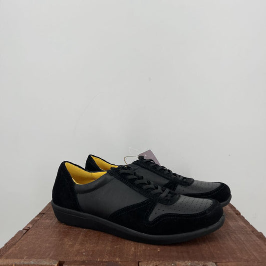 Vionic Sneakers