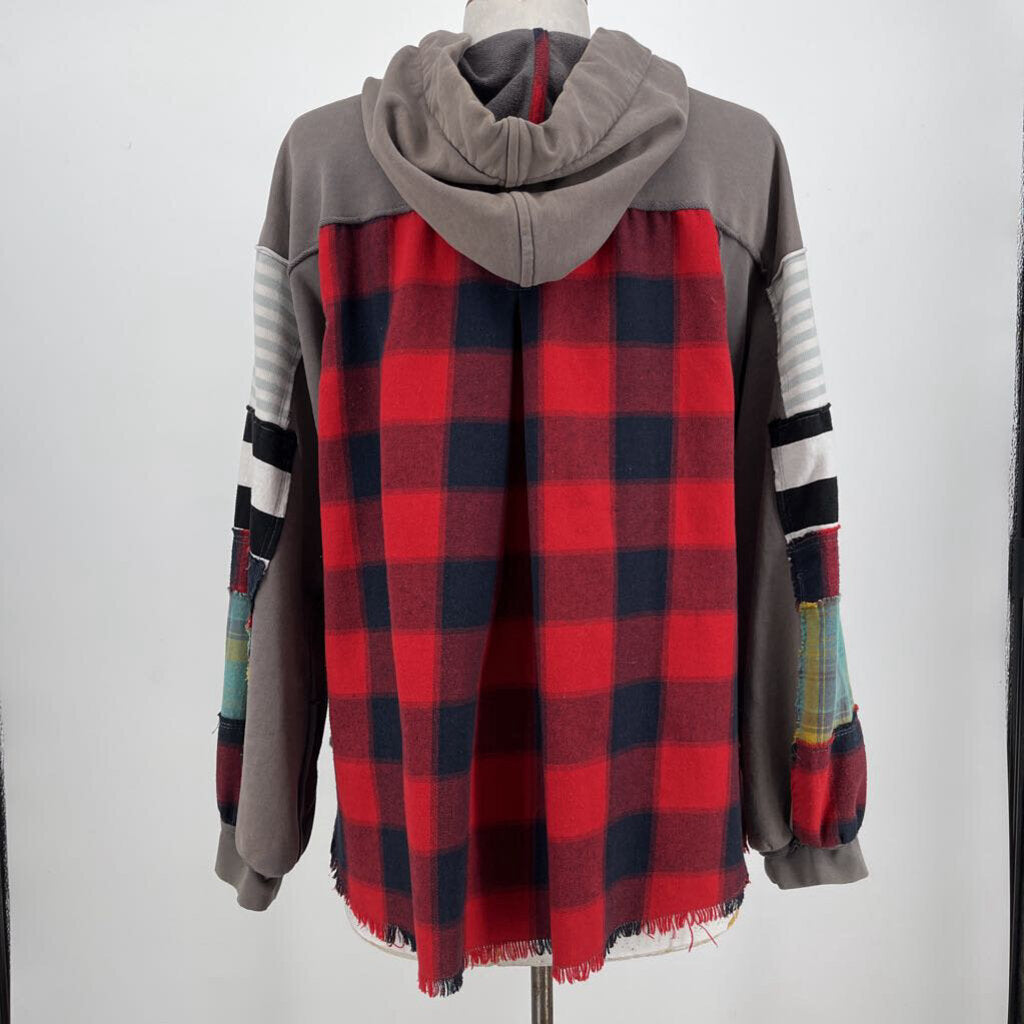Easel L/s Hooded Pull-over