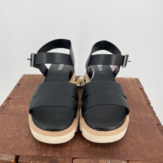 Mia Sandals