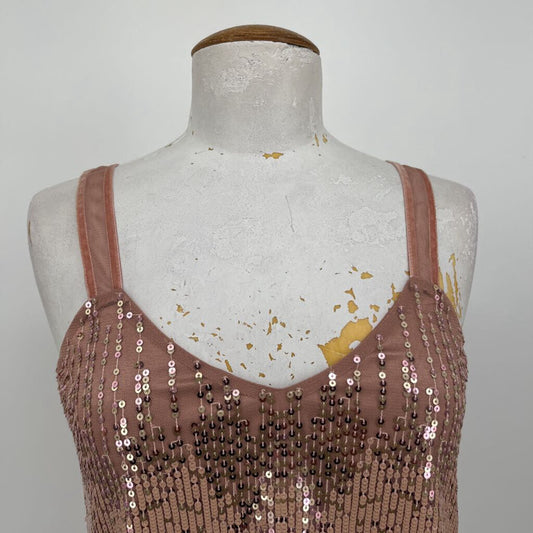 WHBM Sequened Tank