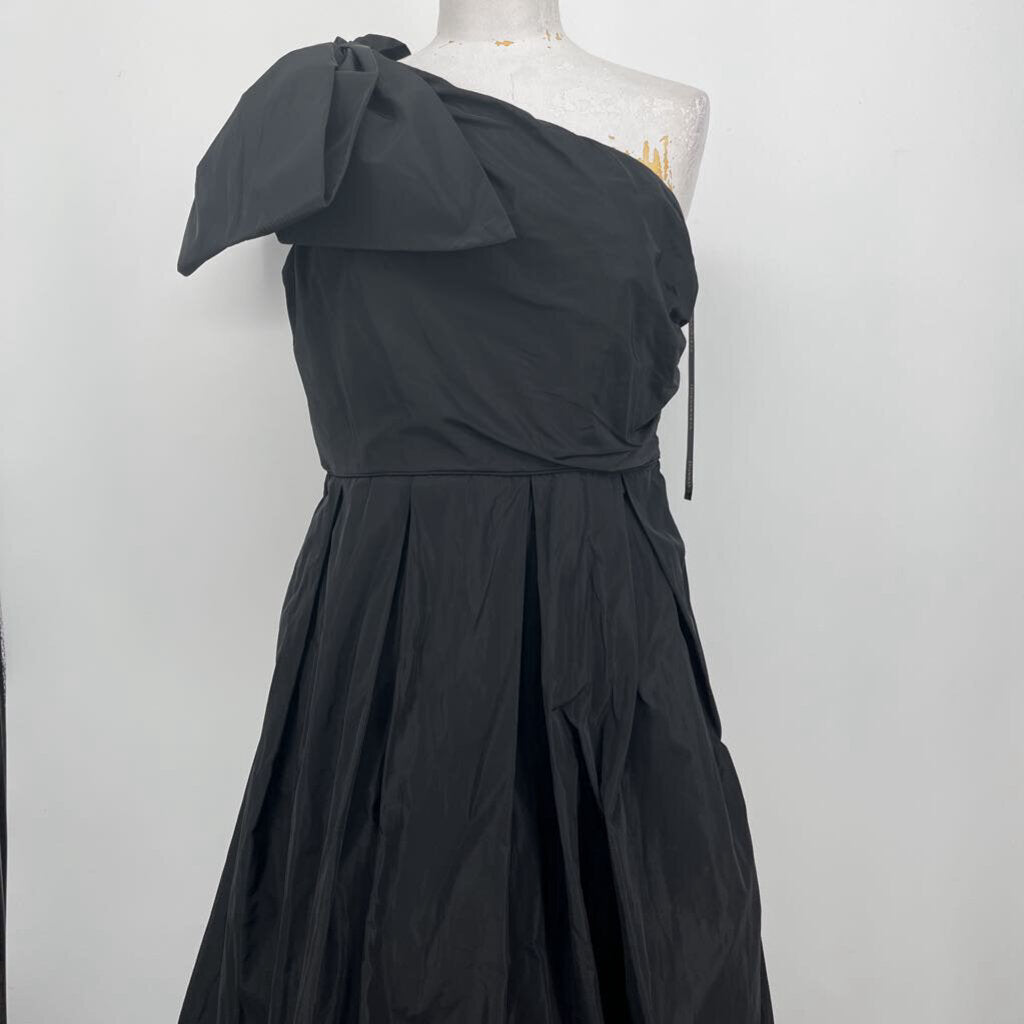 Donna Karan Long Gown