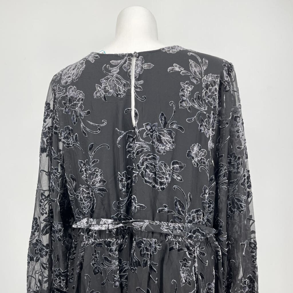 Torrid L/s Floral Dress