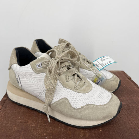 P448 Sneakers