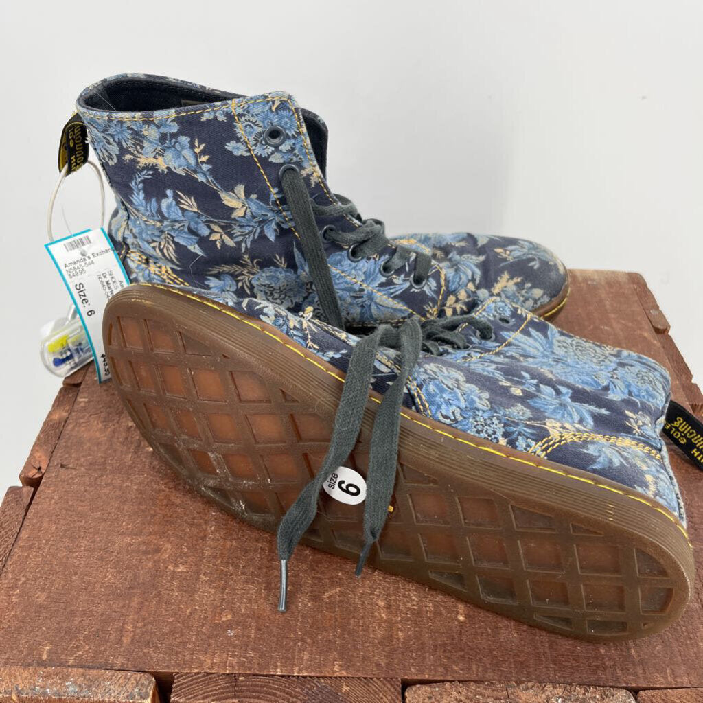 Dr Martens Floral Boots