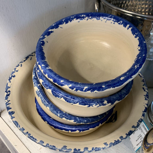 Stoneware Popcorn Bowl Set