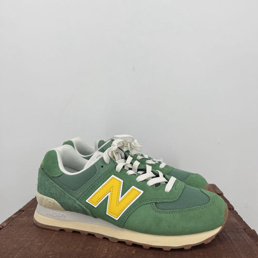 New Balance Sneakers